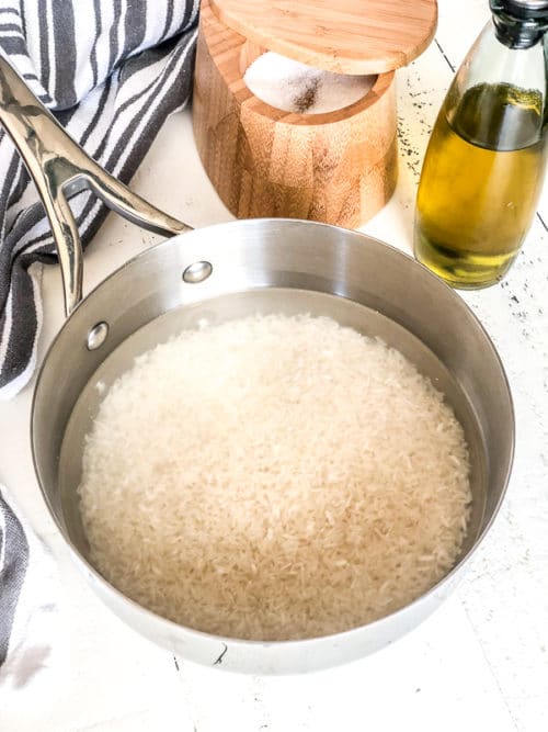 How To Cook Fluffy White Rice On Stovetop Busy Cooks