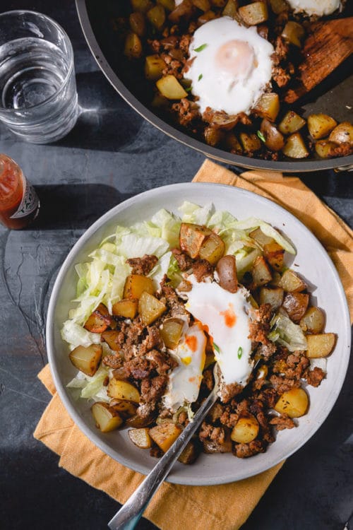 This 30-minute ground beef potato hash is a quick & easy, yet super flavorful breakfast for dinner recipe!